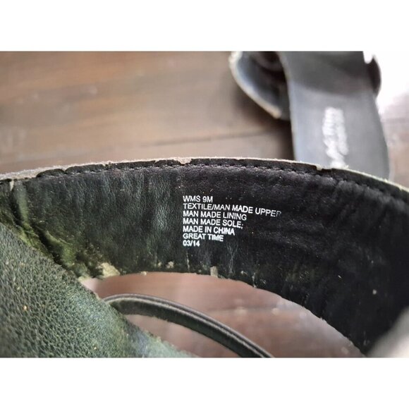 NWOB Reaction Kenneth Cole Great Time Rhinestone & Jewels Thong Sandals/Sz. 9M - Picture 9 of 9